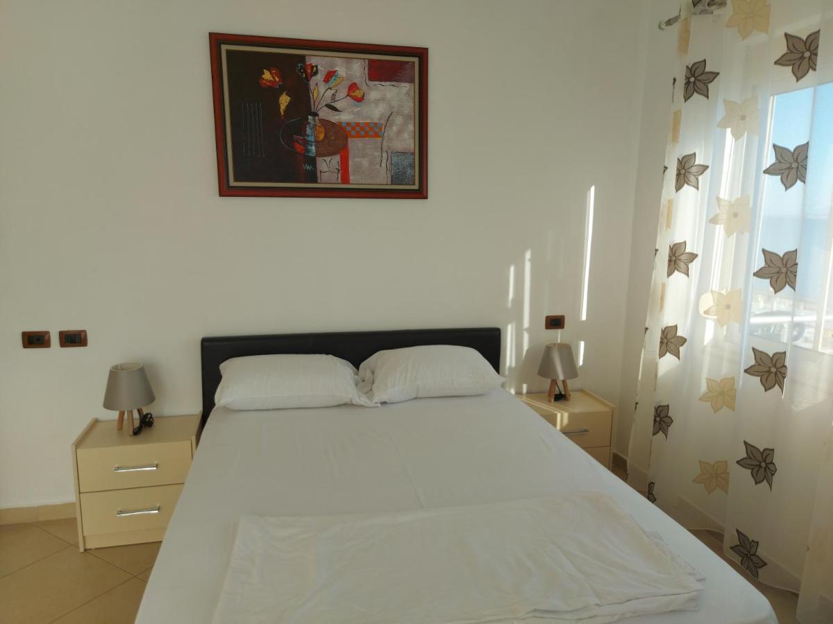 Bral Apartments 9 Дуррес Экстерьер фото